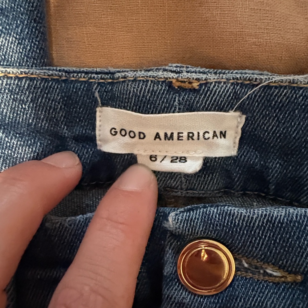 Good American Good Legs Light Blue Skinny Jeans - Picture 4 of 6